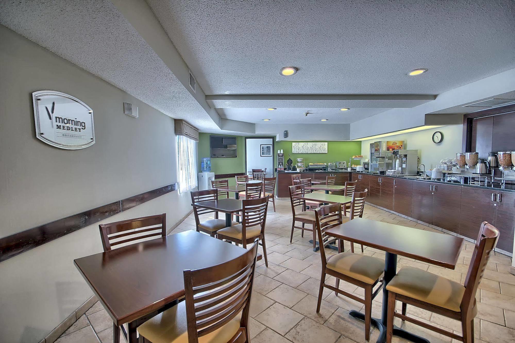 Sleep Inn & Suites Cross Lanes - South Charleston Екстер'єр фото